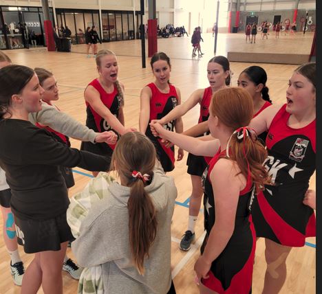 Yr 9 /10 Netball